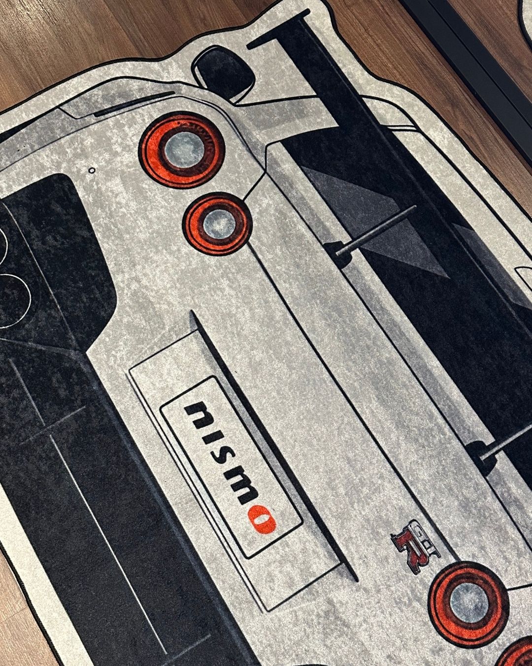 Nissan GT-R35 Arka Stop - Özel Tasarım Halı